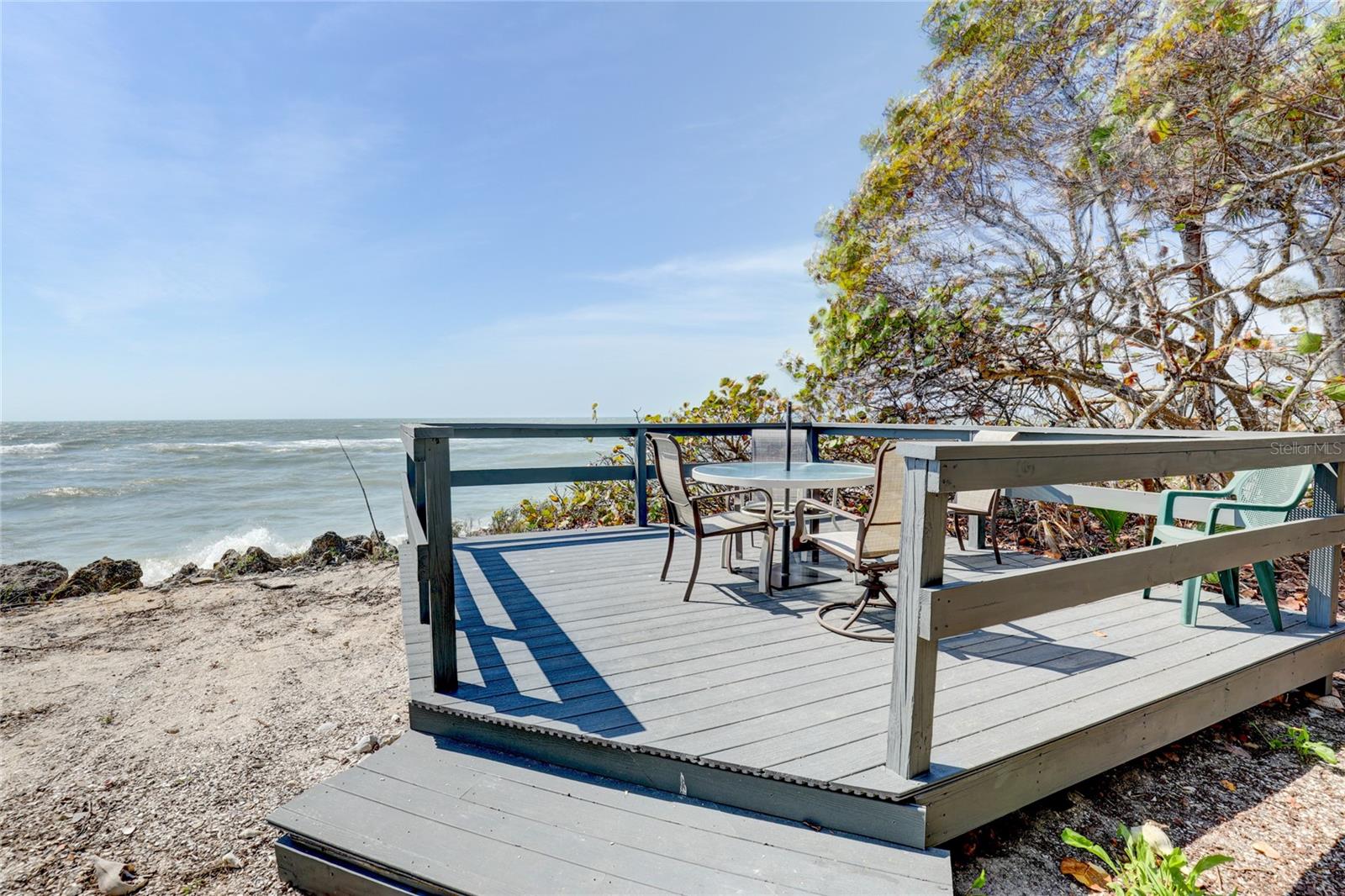 Listing photo id 39 for 3999 Casey Key Road