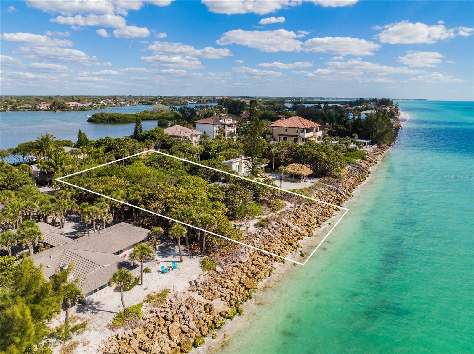 Listing photo id 46 for 3999 Casey Key Road