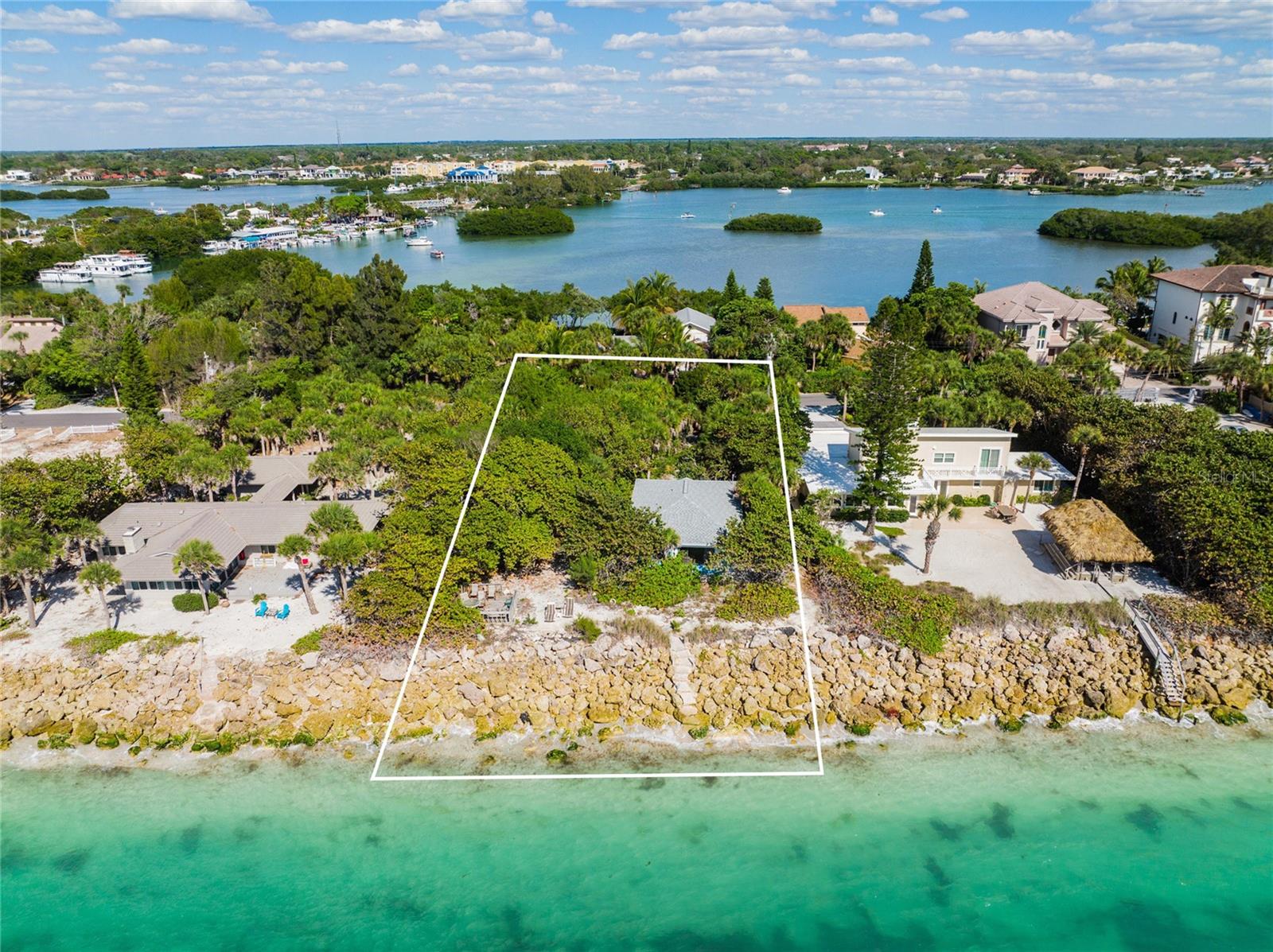 Listing photo id 47 for 3999 Casey Key Road