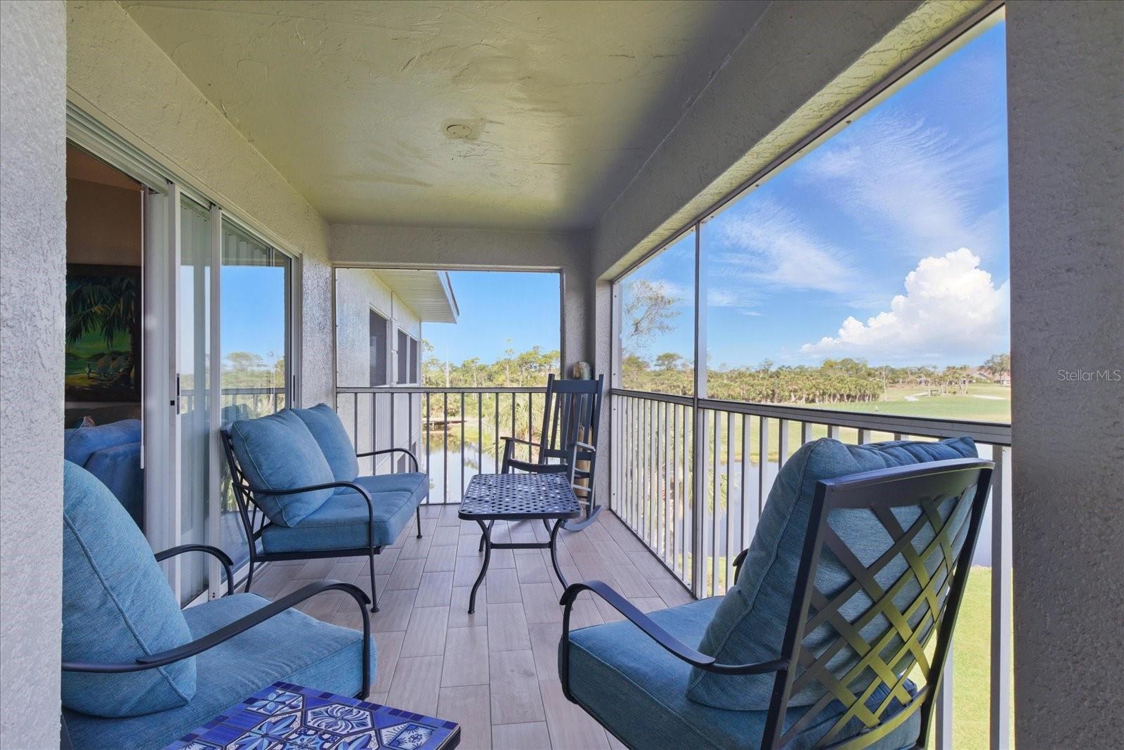 Image 18 of 37 For 9320 Clubside Circle 2310