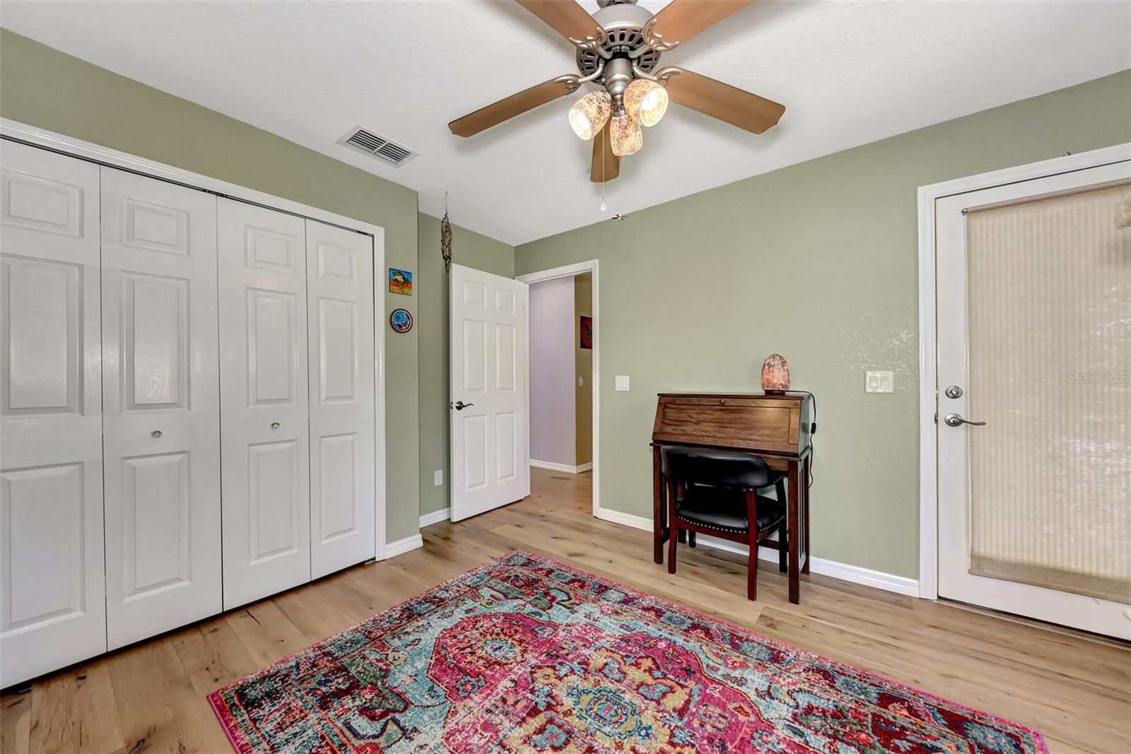 Listing photo id 48 for 2416 Flagami Lane