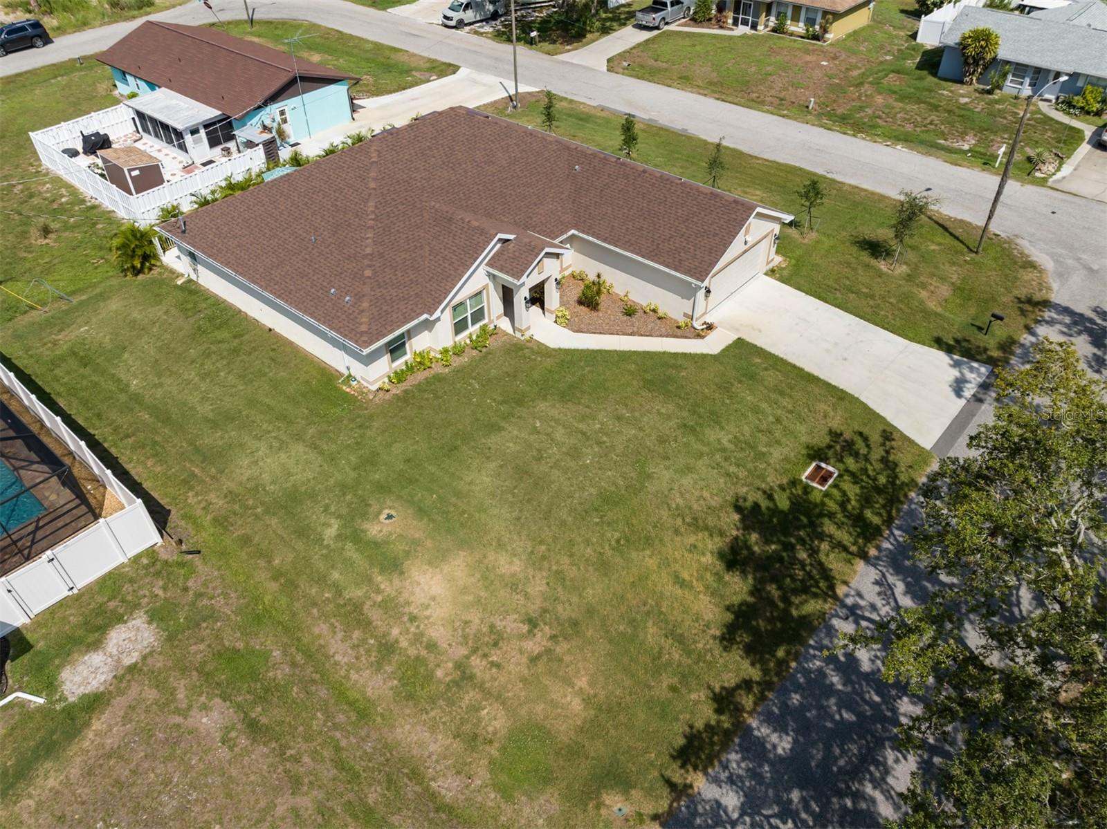 Image 38 of 94 For 5210 Drew Road