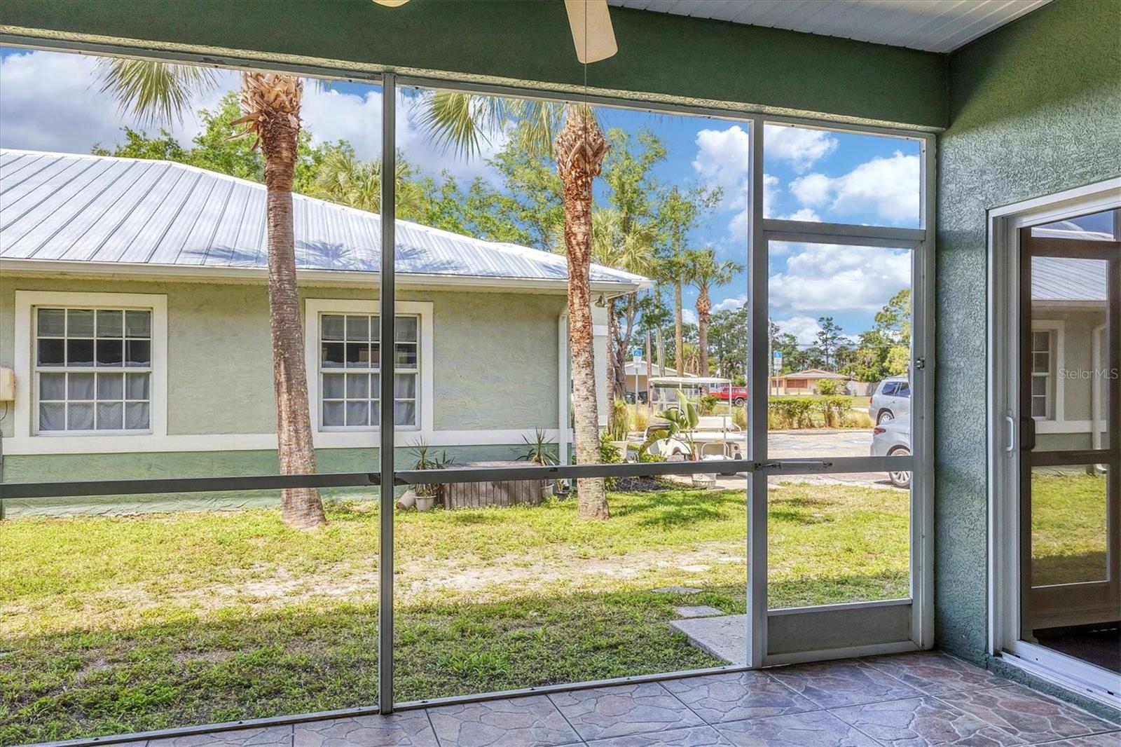 Listing photo id 87 for 4520 Biscayne Drive