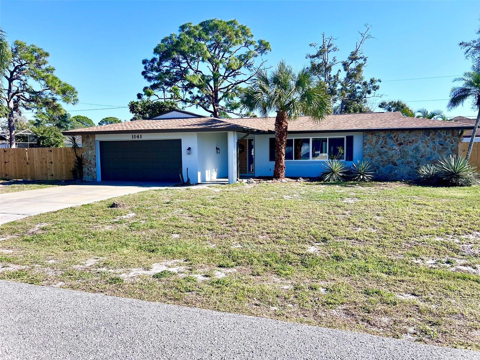 Details for 1141 Royal Road, VENICE, FL 34293