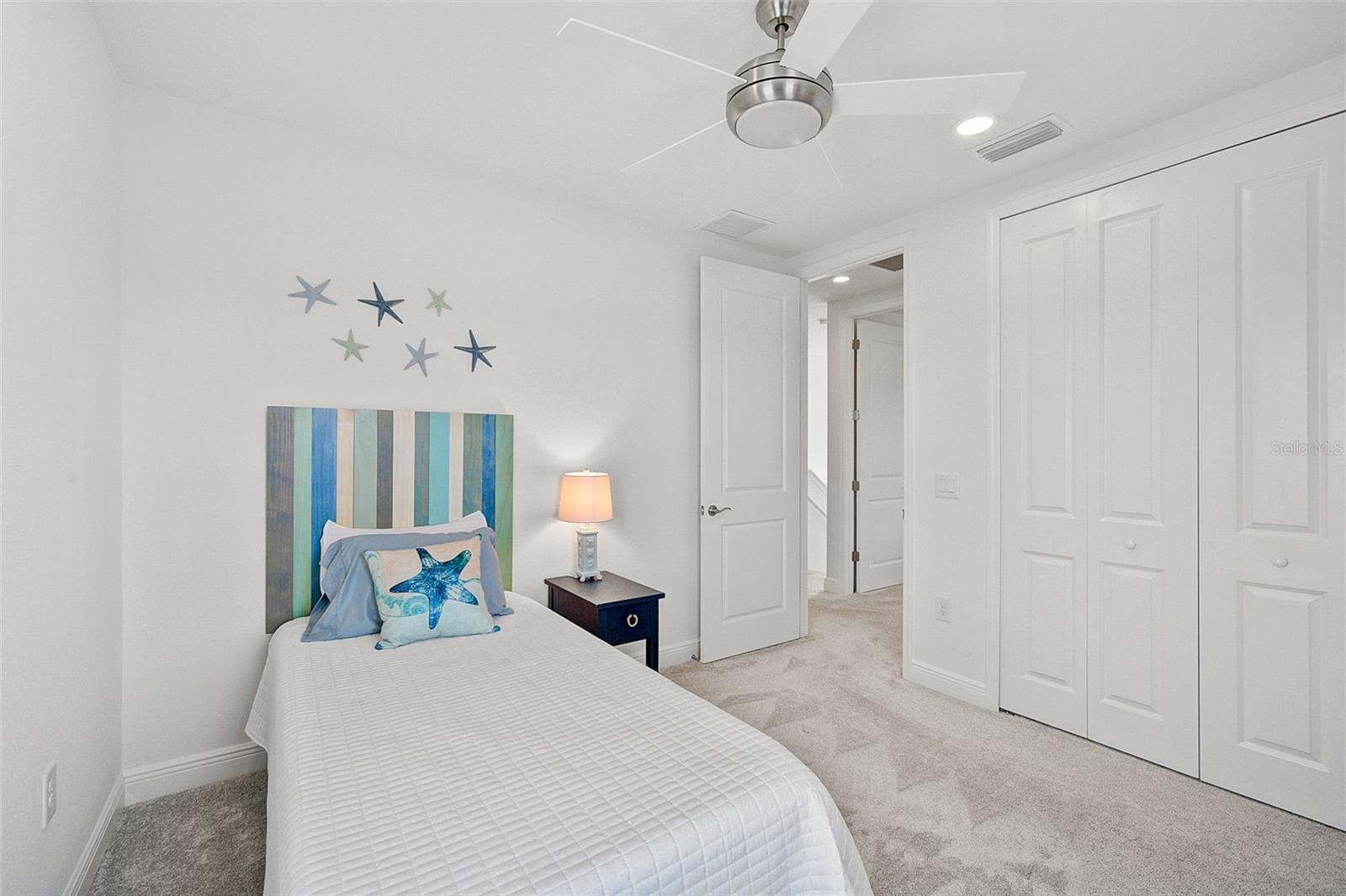 Listing photo id 45 for 12332 Destin Loop