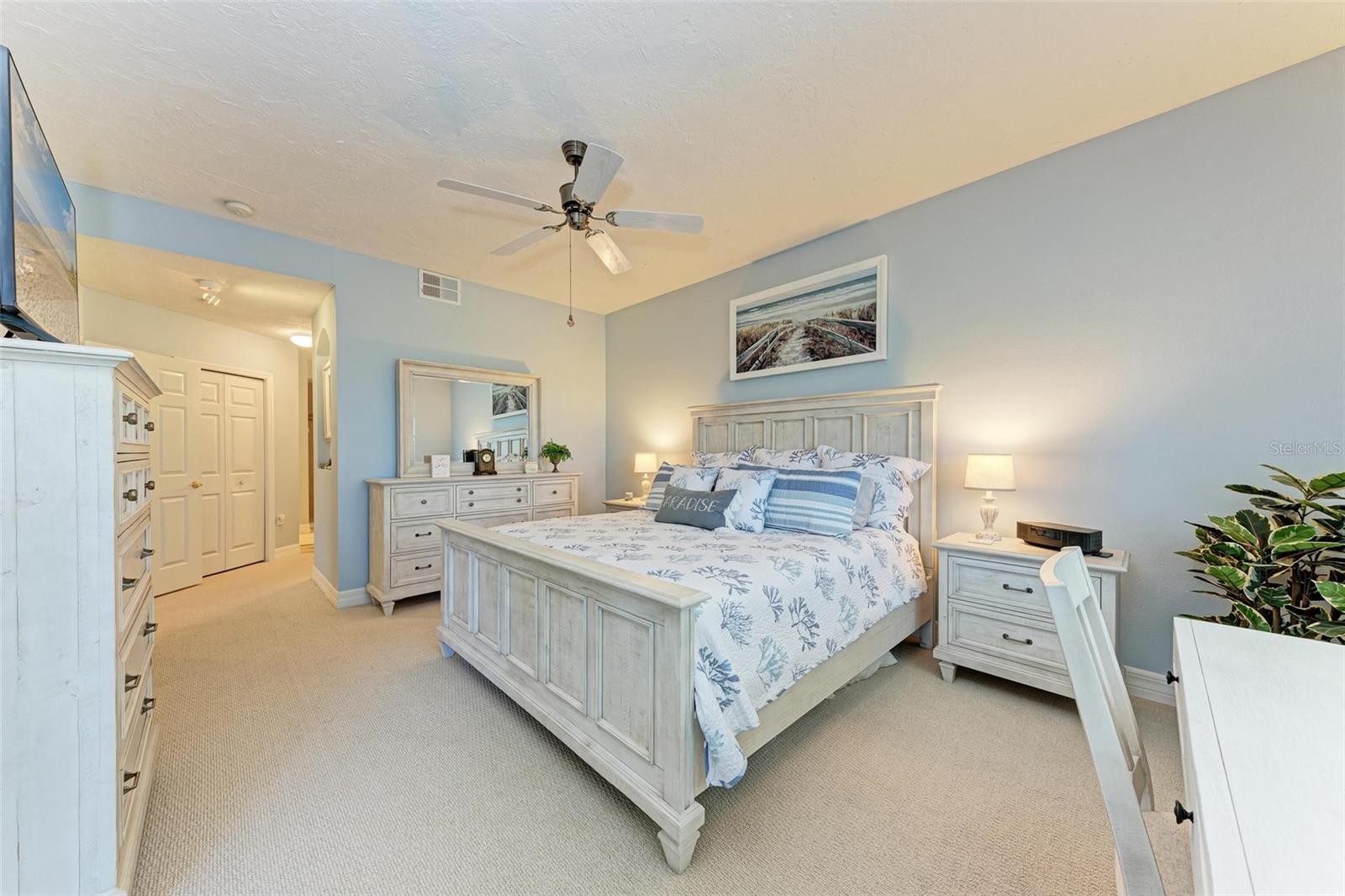 Listing photo id 18 for 9711 Sea Turtle Terrace 102