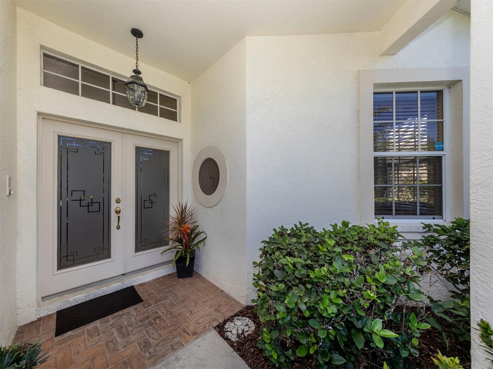Image 4 of 83 For 344 Bermuda Court 4