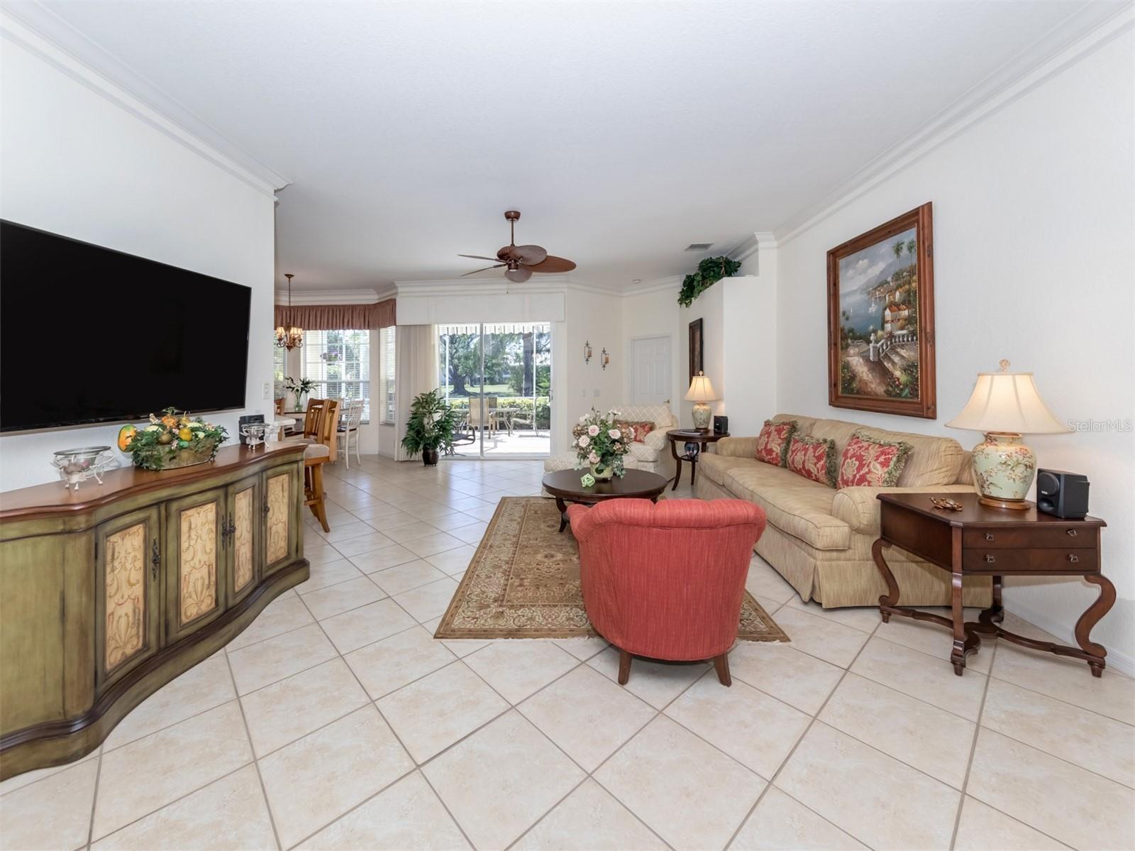 Image 5 of 83 For 344 Bermuda Court 4
