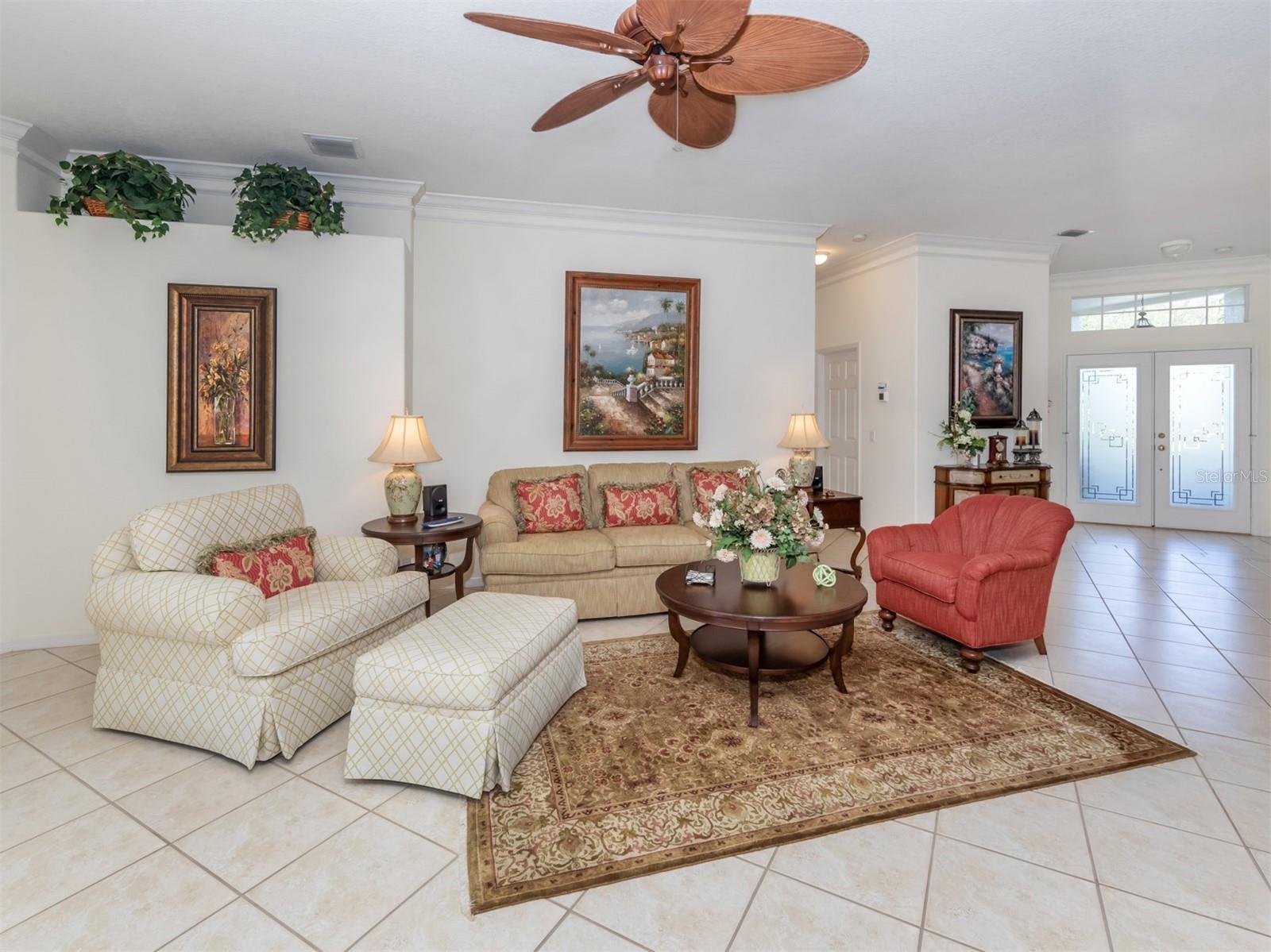 Image 7 of 83 For 344 Bermuda Court 4