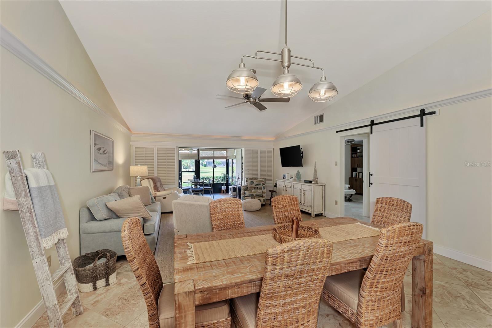 Image 11 of 51 For 1211 Capri Isles Boulevard 53