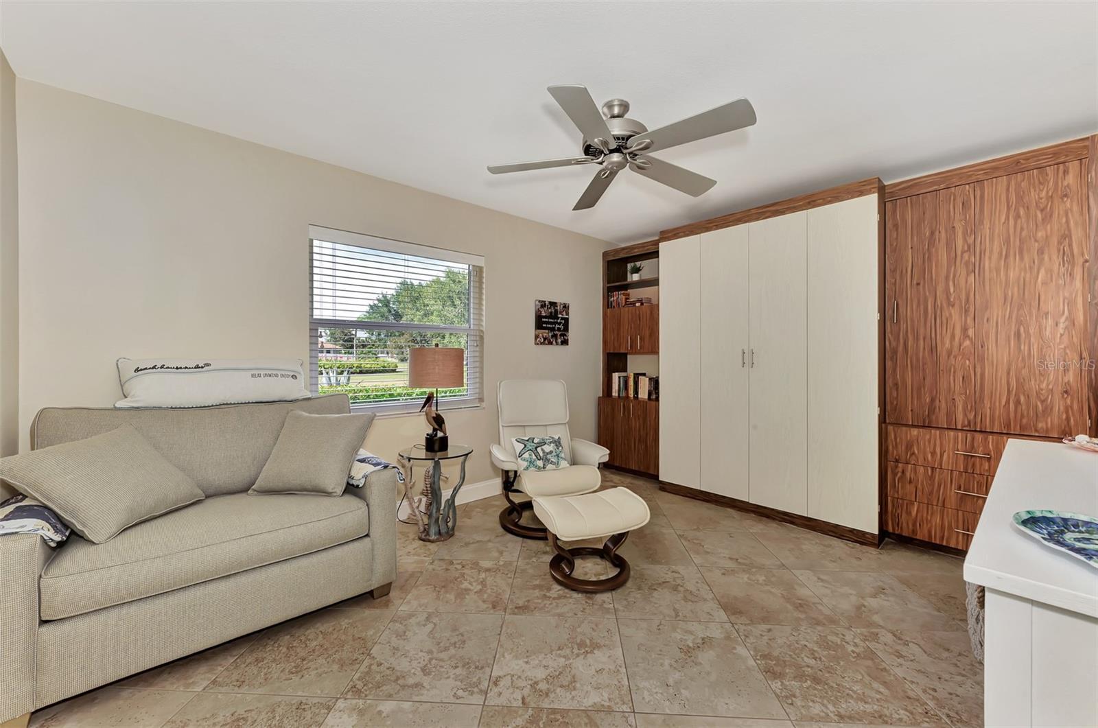 Image 32 of 51 For 1211 Capri Isles Boulevard 53