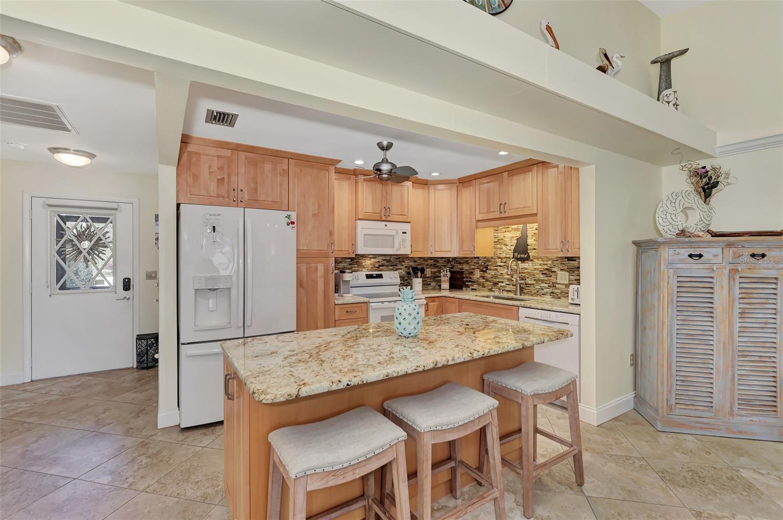 Image 9 of 51 For 1211 Capri Isles Boulevard 53