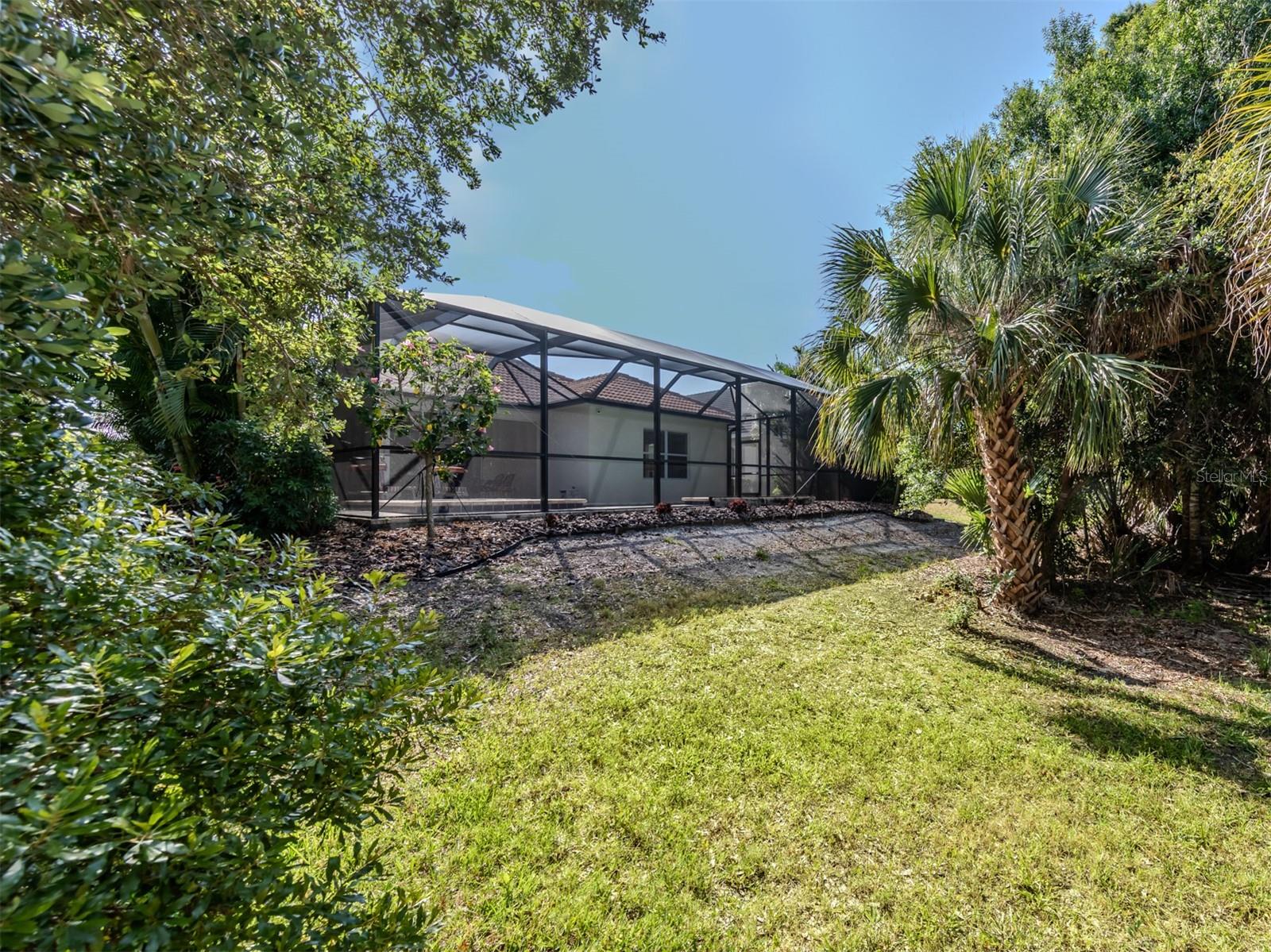 Listing photo id 2 for 1371 Still River Drive