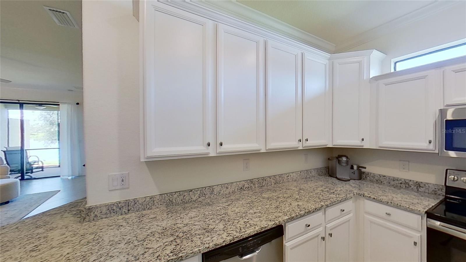 Image 36 of 100 For 24065 Canterwood Way