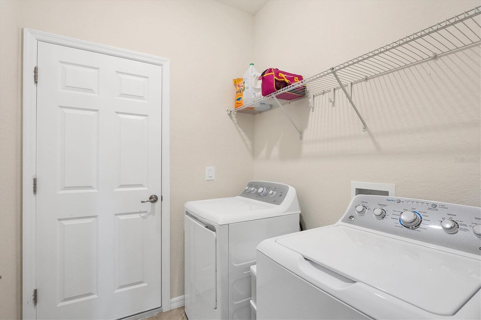 Image 60 of 100 For 24065 Canterwood Way