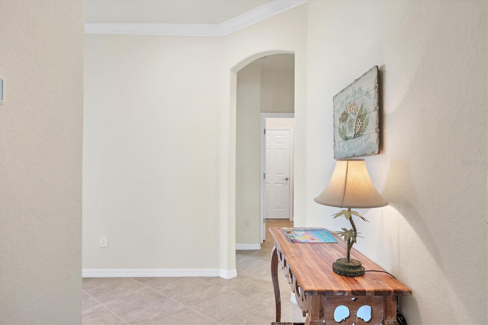 Image 8 of 100 For 24065 Canterwood Way