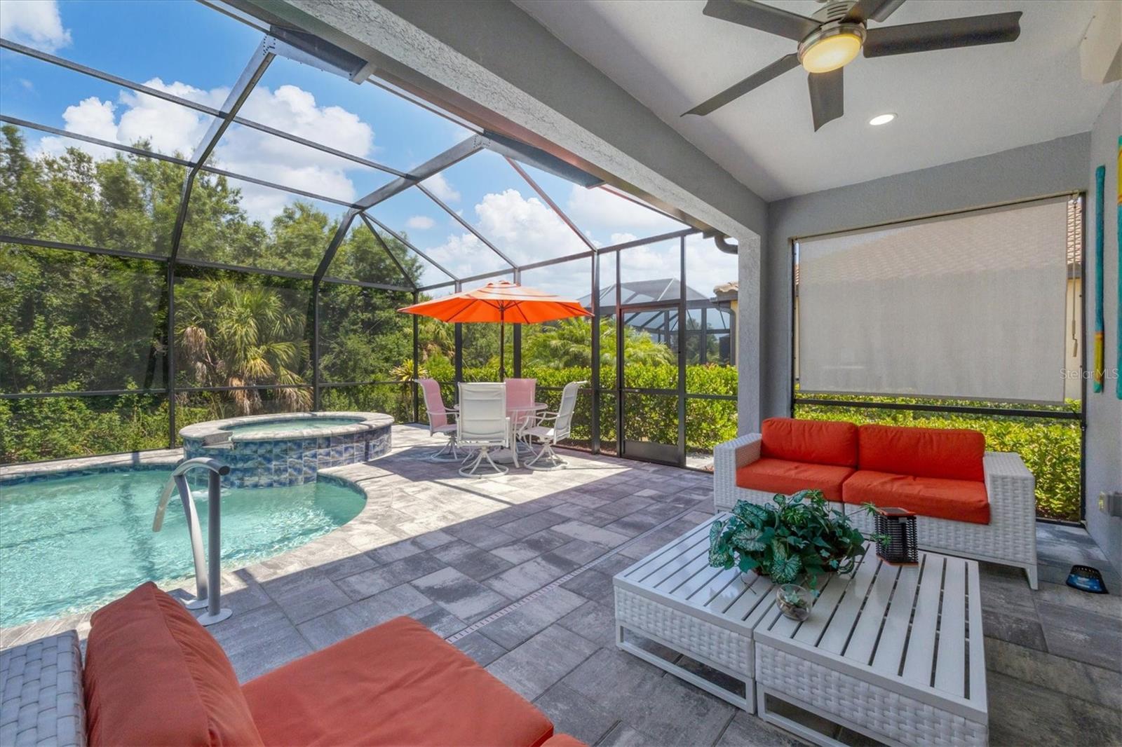 Listing photo id 24 for 12871 Cinqueterre Drive