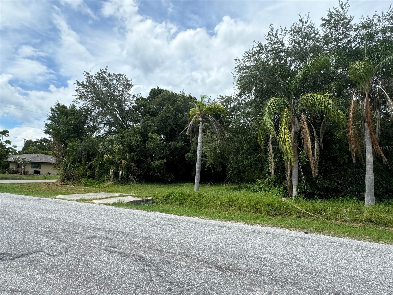 Image 7 of 16 For 3671 Hialeah Road