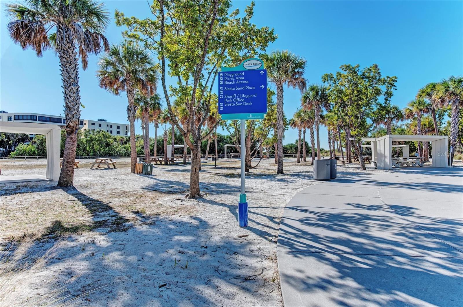 Listing photo id 81 for 614 Bayshore Drive