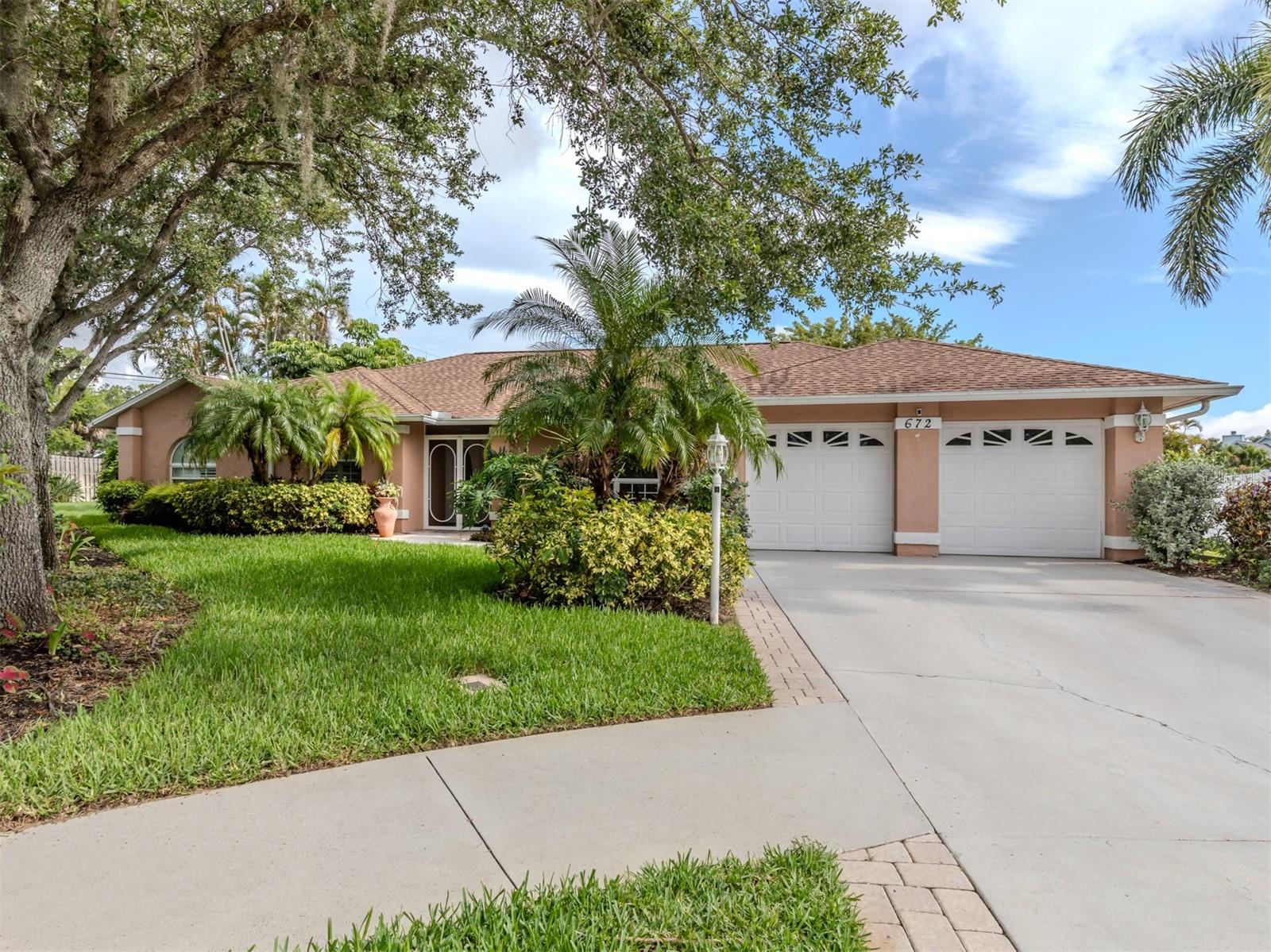 Details for 672 Eastpointe Court, SARASOTA, FL 34232