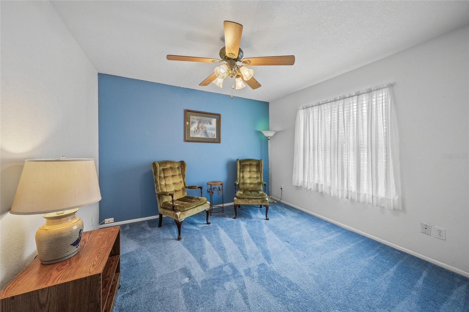 Listing photo id 27 for 4619 Flint Drive