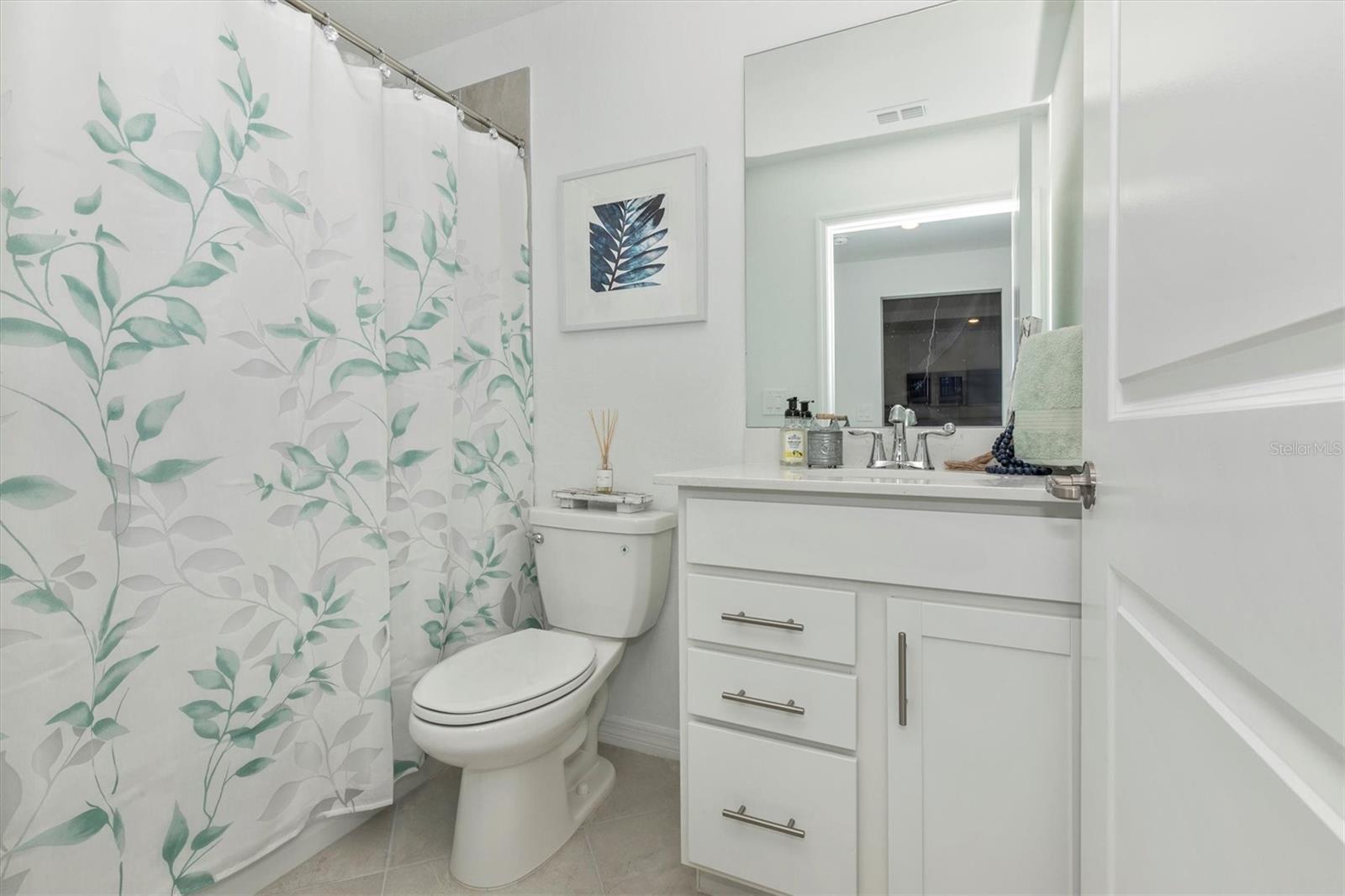 Image 33 of 99 For 12520 Galapagos Street 107