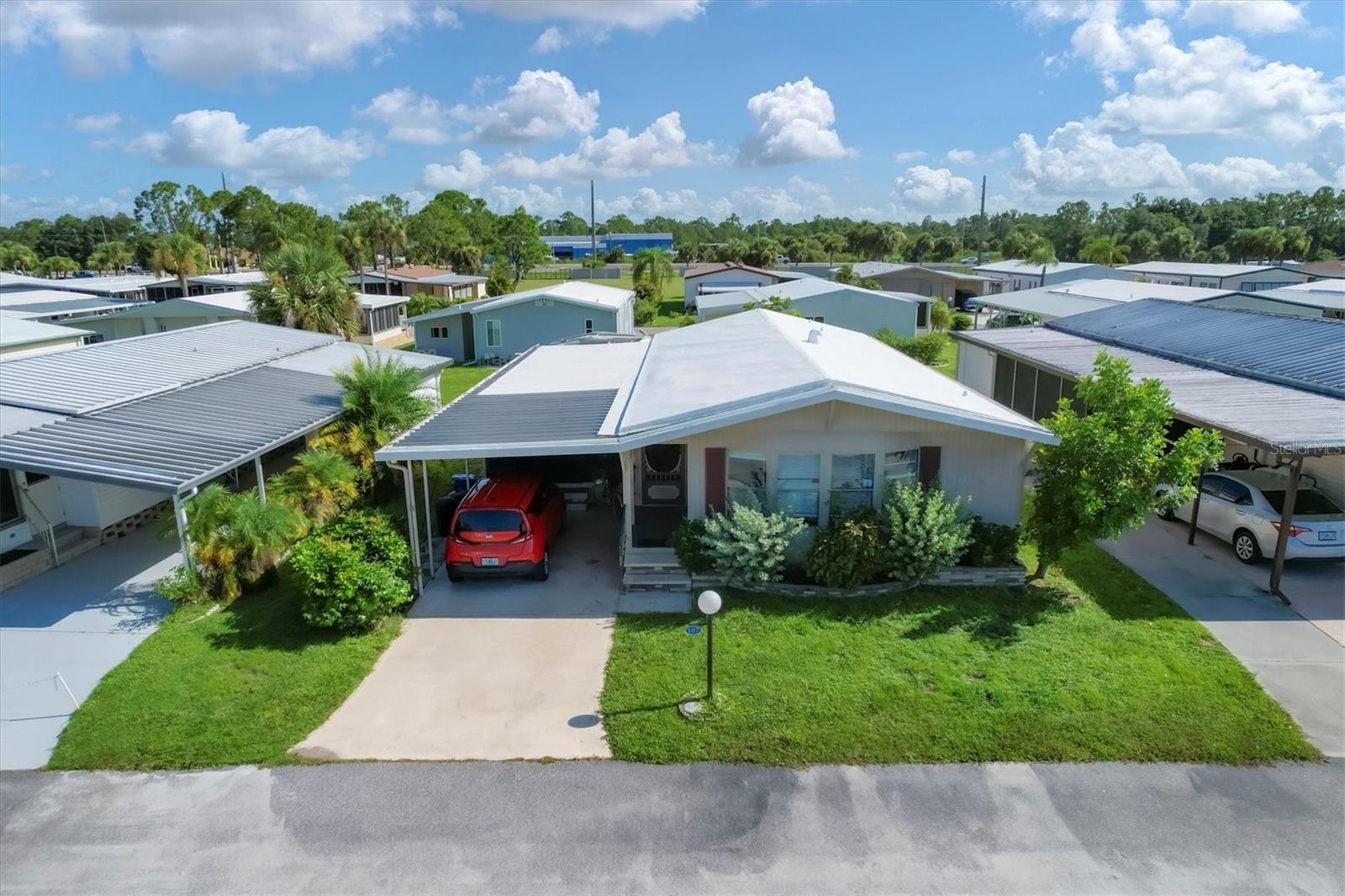 Image 2 of 49 For 107 Tahitian Way