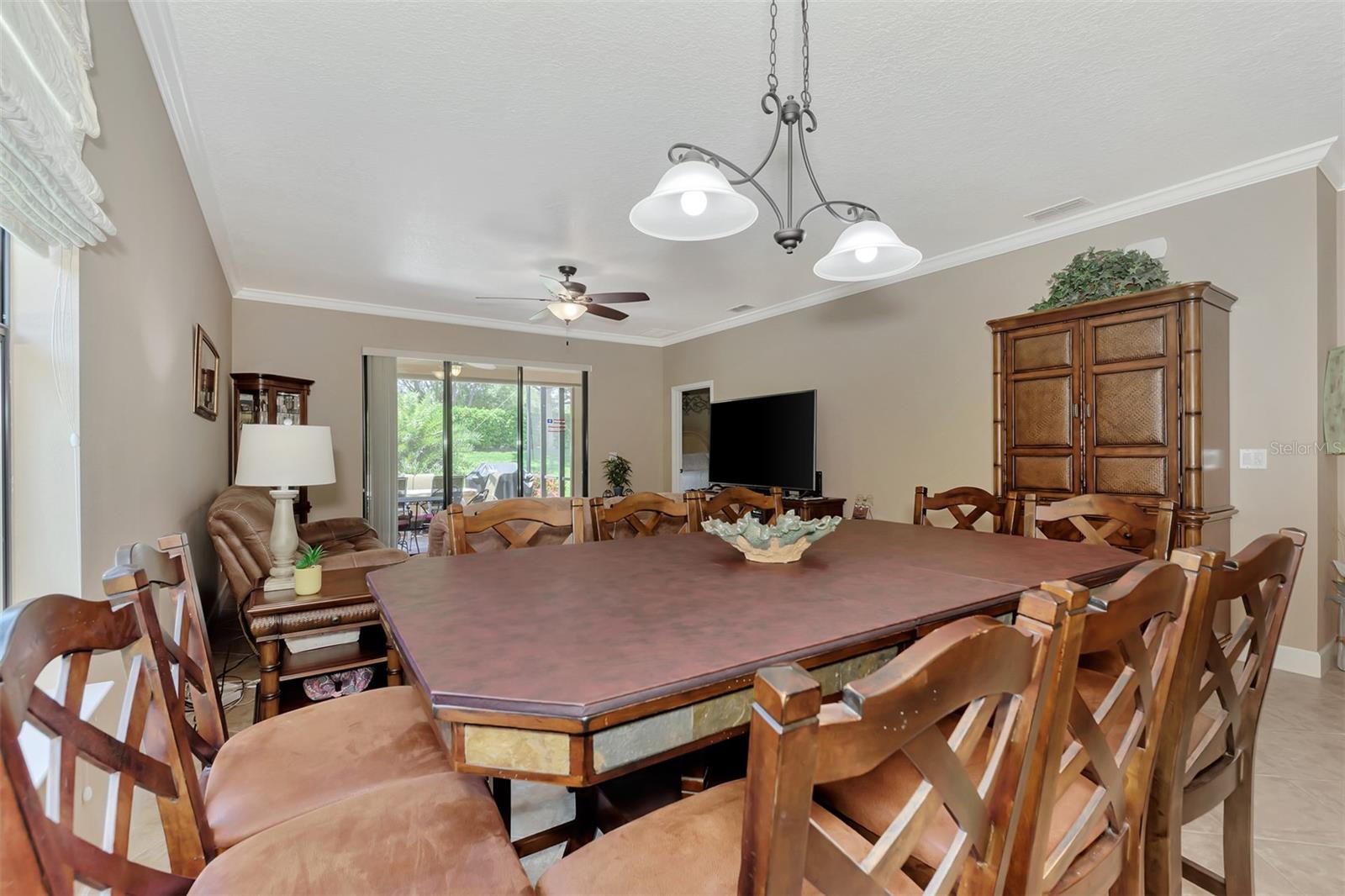 Image 13 of 48 For 20193 Pezzana Drive