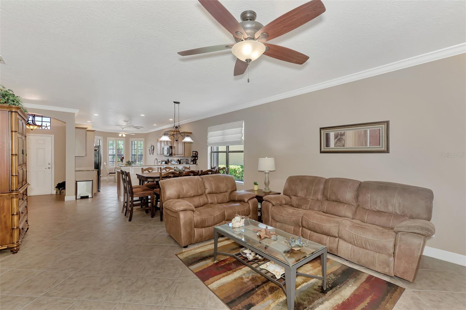 Image 16 of 48 For 20193 Pezzana Drive