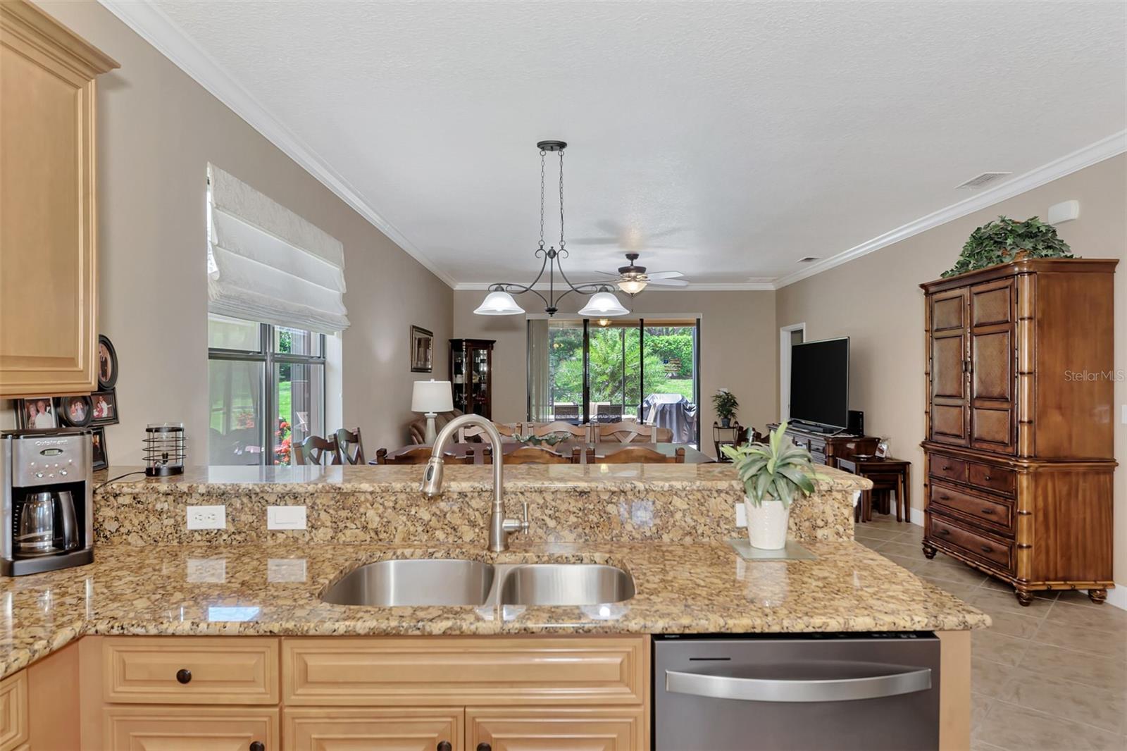 Image 29 of 48 For 20193 Pezzana Drive