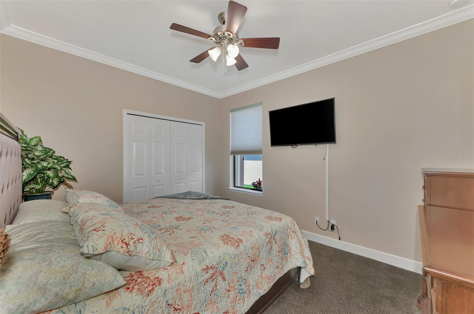 Image 37 of 48 For 20193 Pezzana Drive