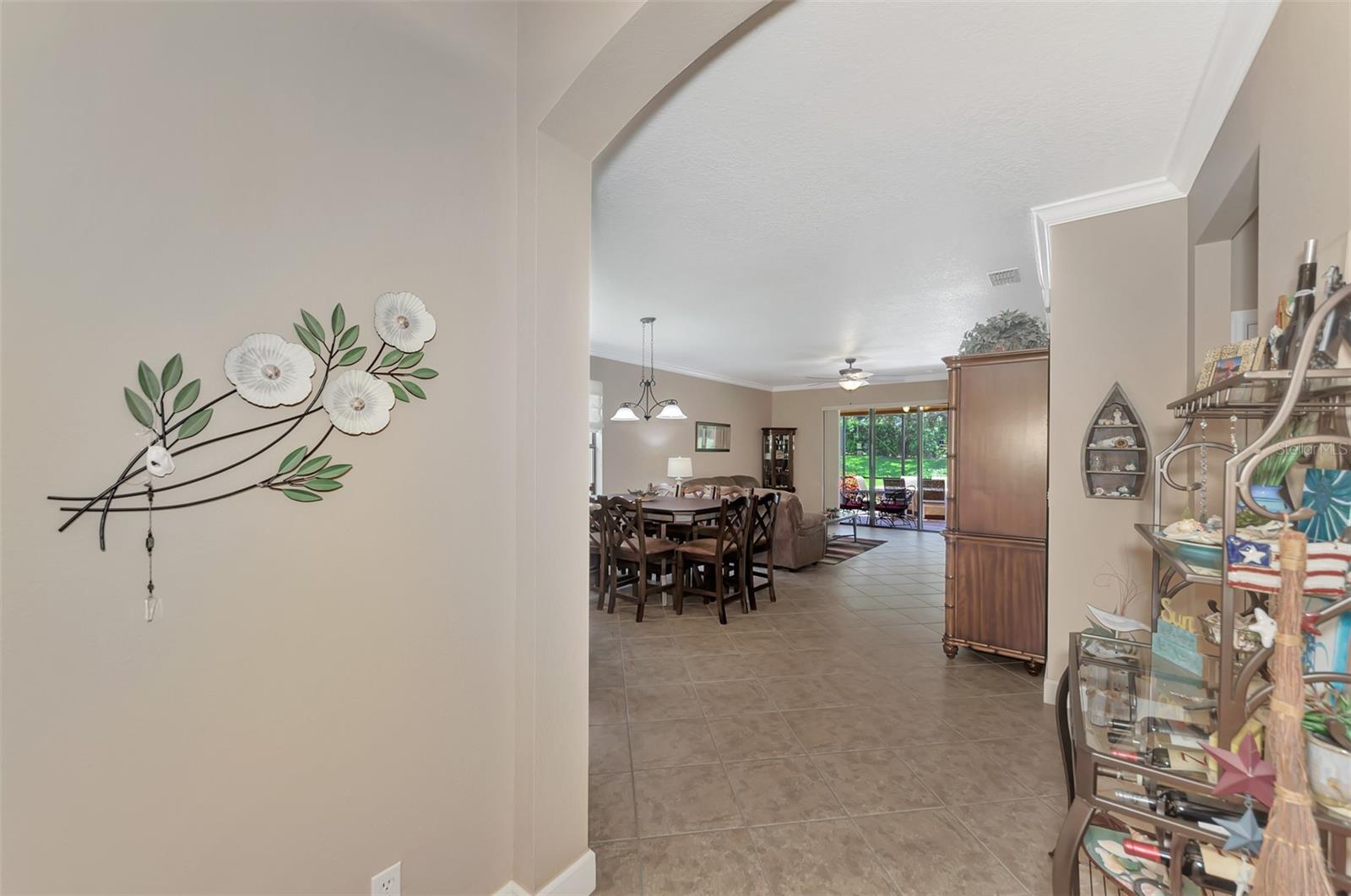 Image 8 of 48 For 20193 Pezzana Drive