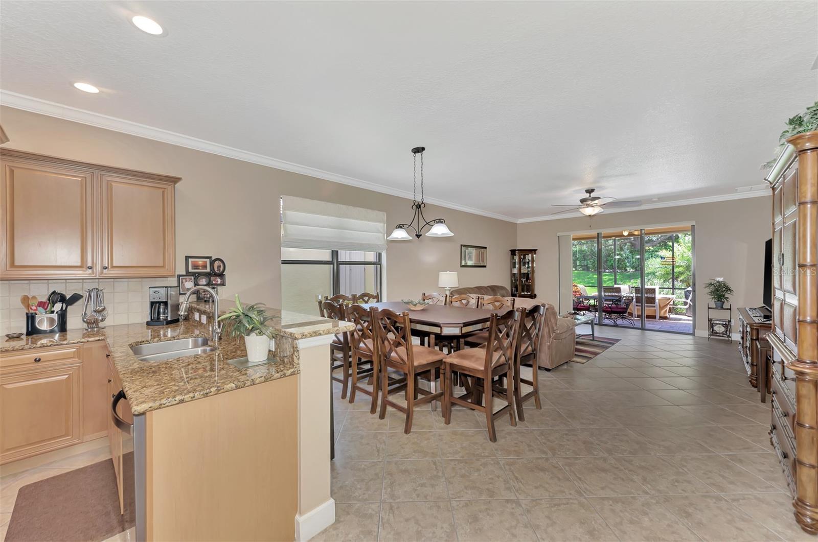 Image 9 of 48 For 20193 Pezzana Drive