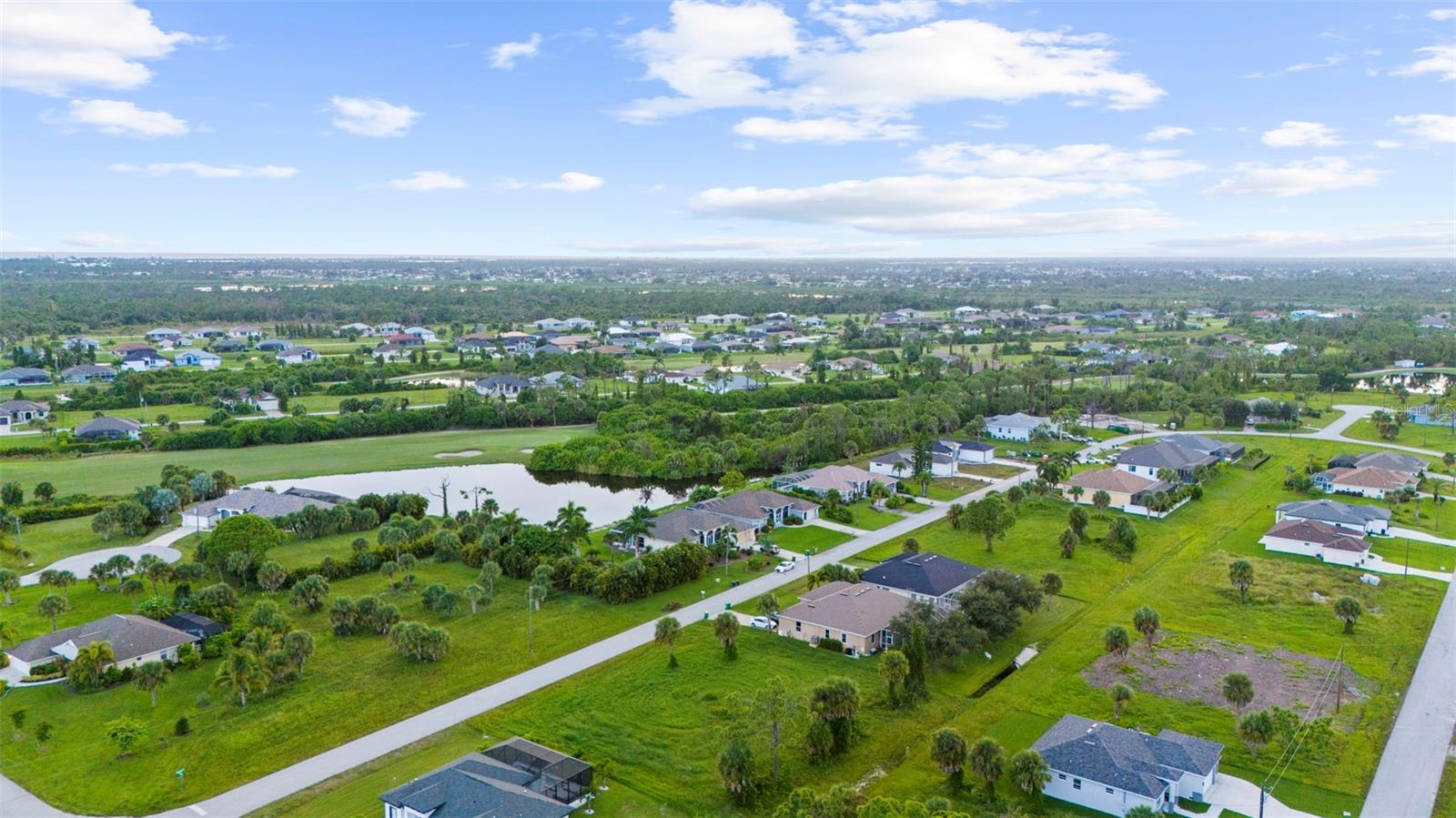 Image 3 of 11 For 70 Tee View Road