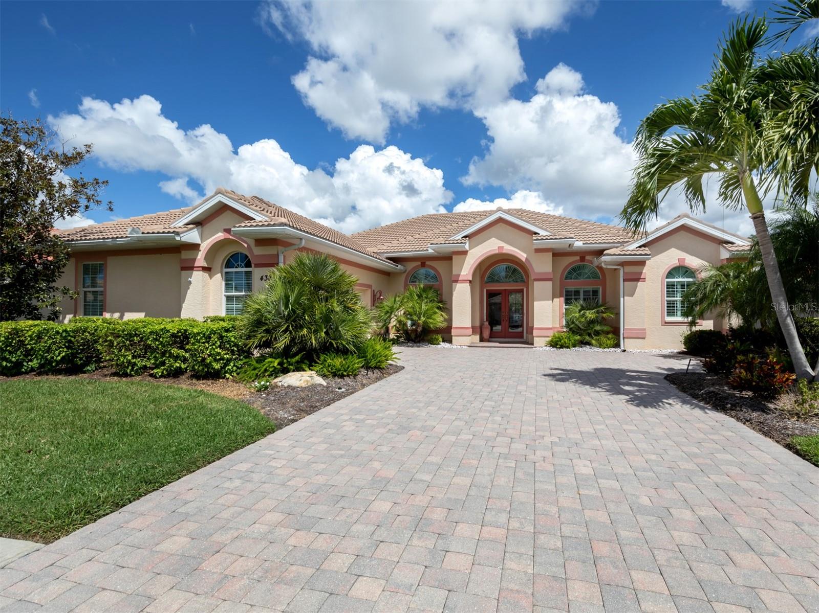 Details for 438 Otter Creek Drive, VENICE, FL 34292