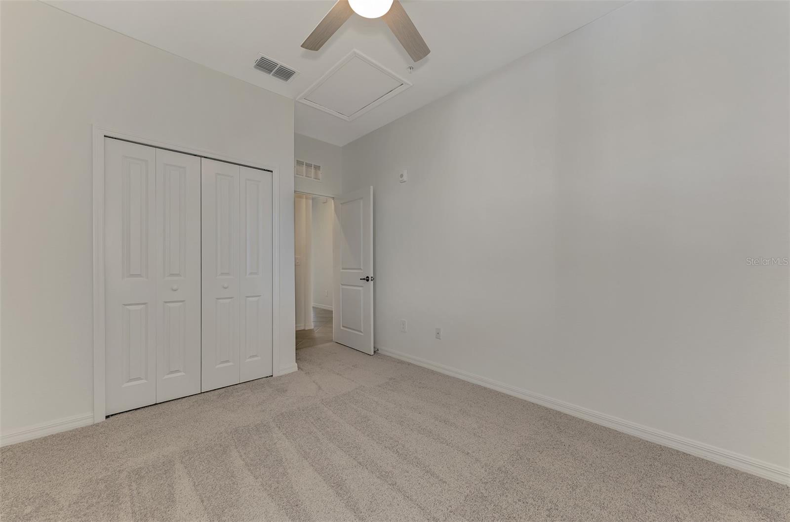 Image 34 of 93 For 12280 Wellen Golf Street 406