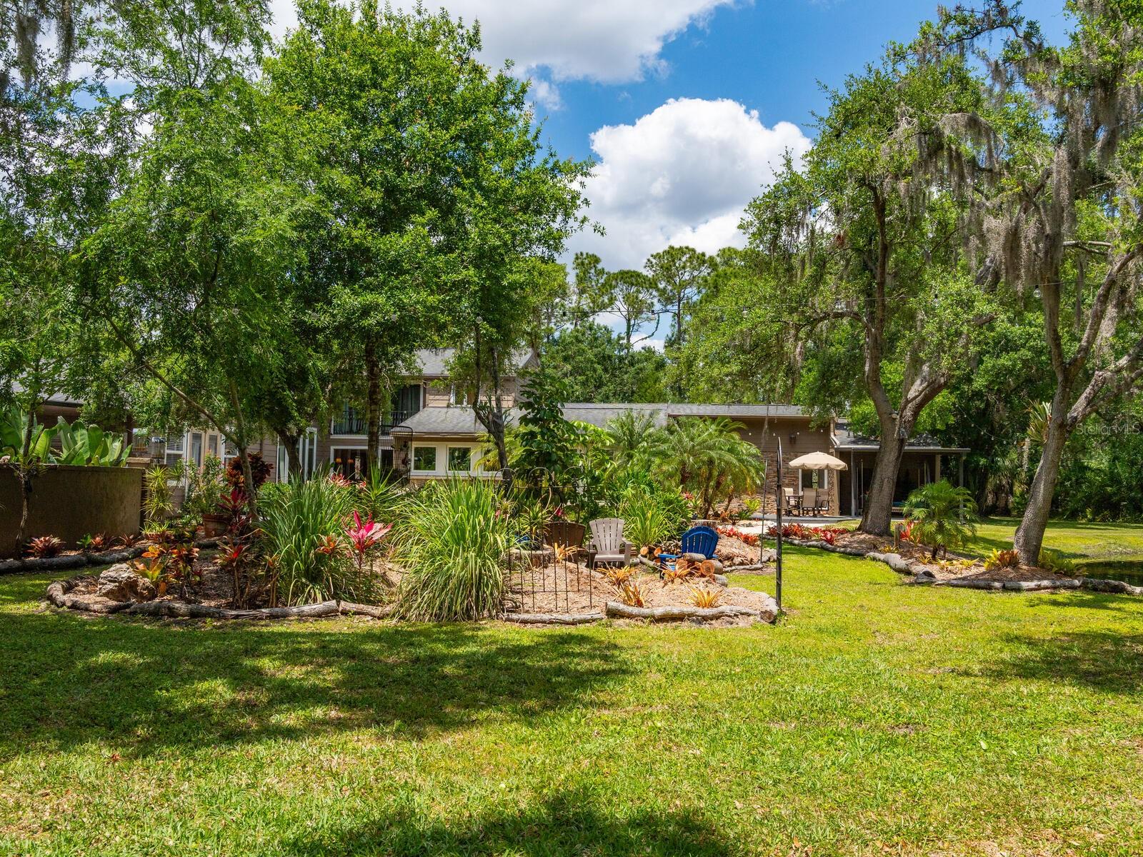 Listing photo id 46 for 6301 Gator Creek Boulevard