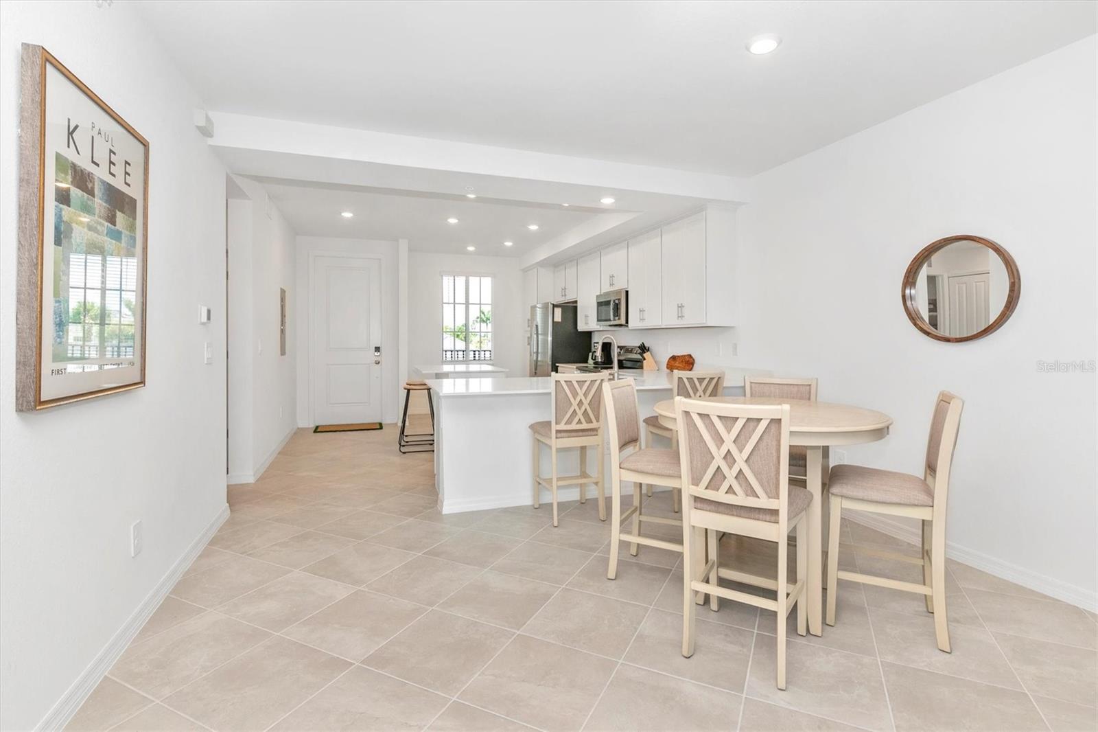 Image 14 of 100 For 12320 Wellen Golf Street 204