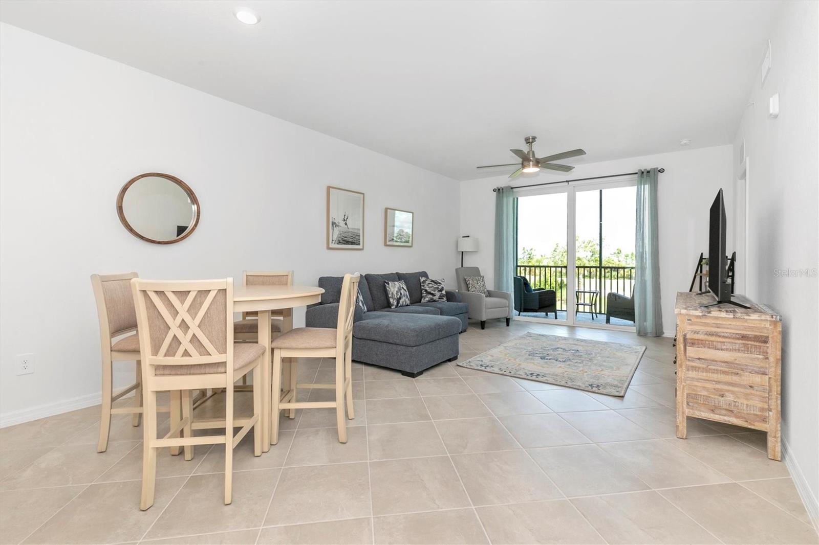 Image 16 of 100 For 12320 Wellen Golf Street 204