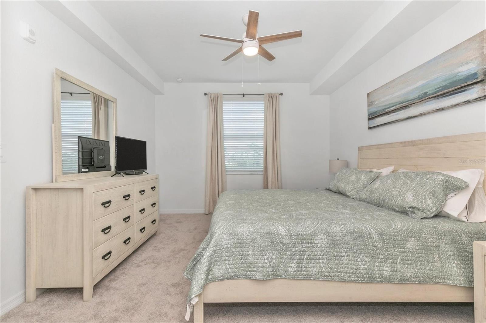 Image 32 of 100 For 12320 Wellen Golf Street 204