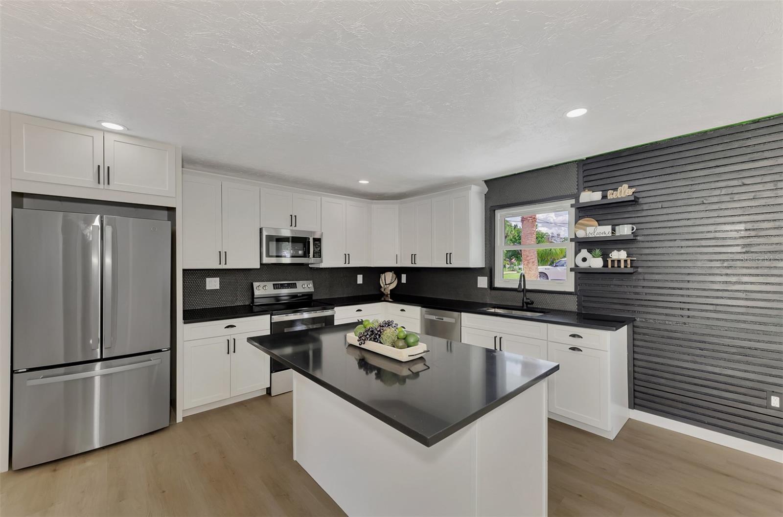 Image 5 of 17 For 1757 Mova Street