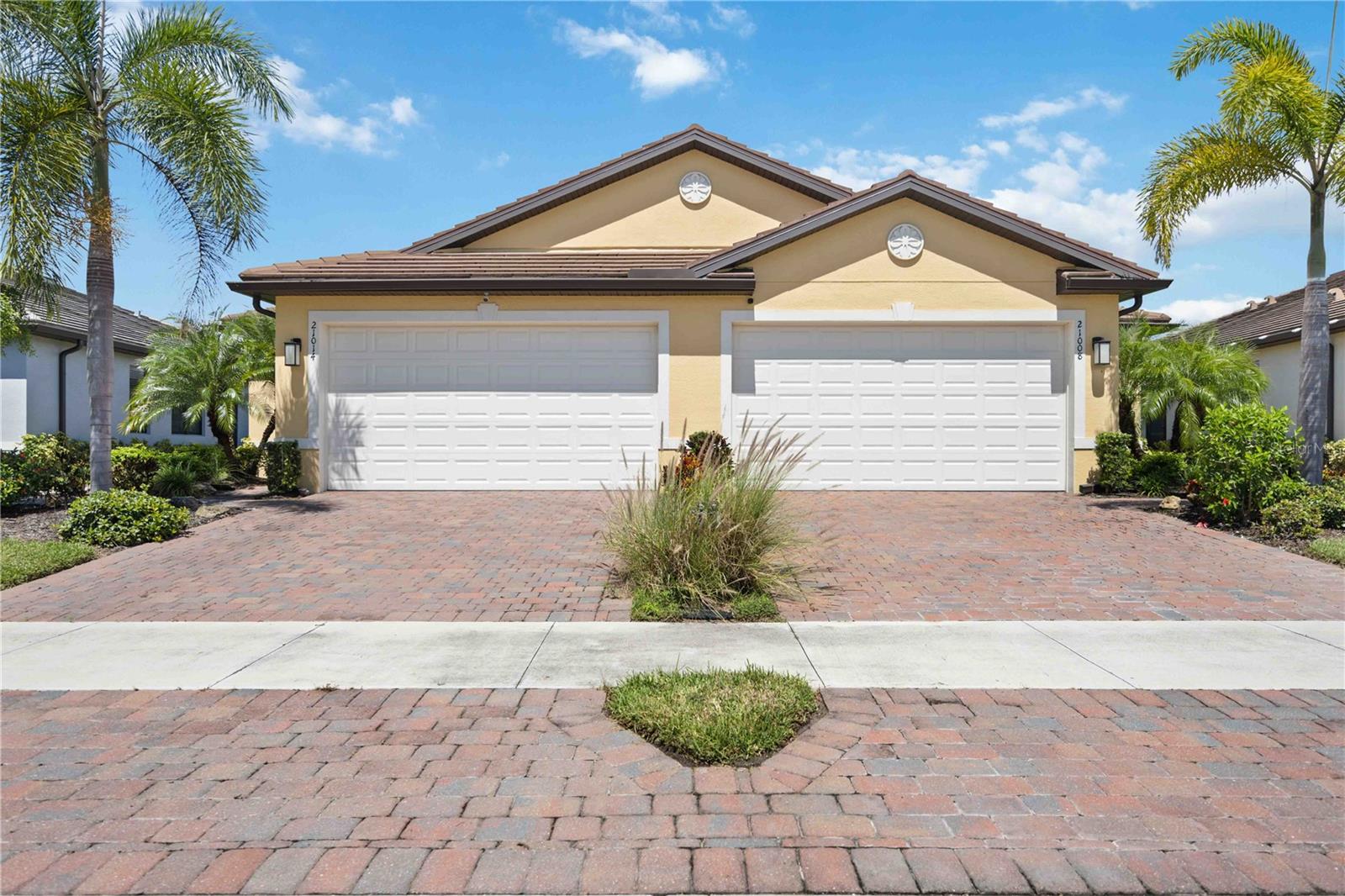 Details for 21008 Fetterbush Place, VENICE, FL 34293