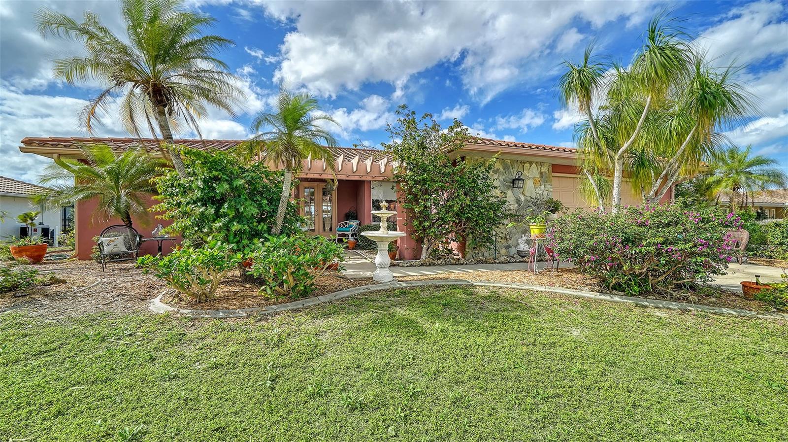 Details for 825 Via Tunis, PUNTA GORDA, FL 33950