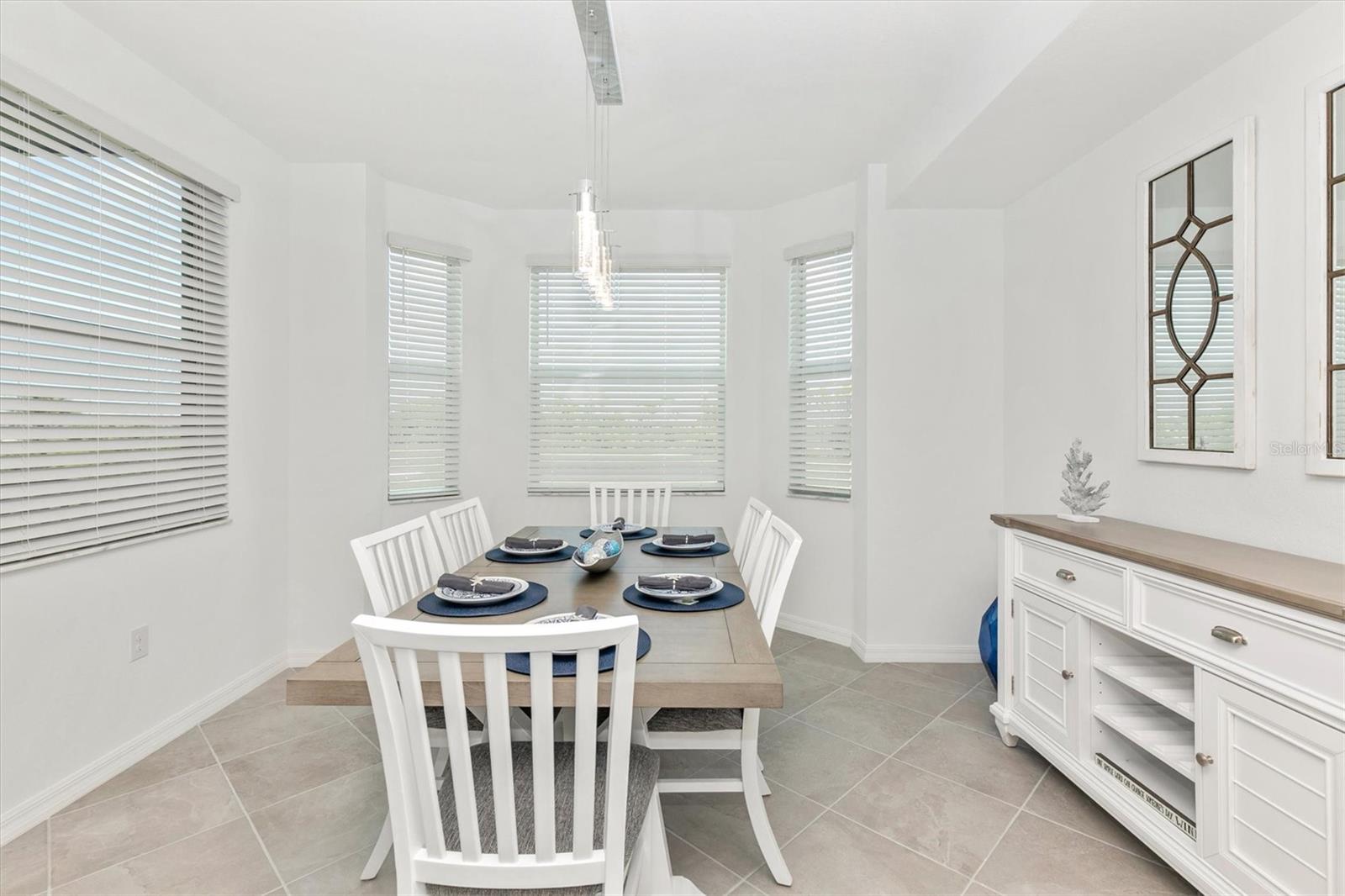 Image 16 of 98 For 12280 Wellen Golf Street 203