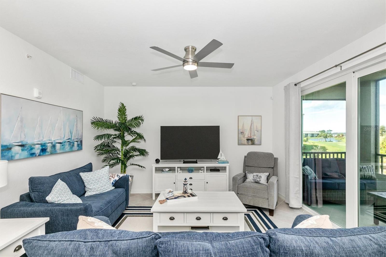 Image 23 of 98 For 12280 Wellen Golf Street 203