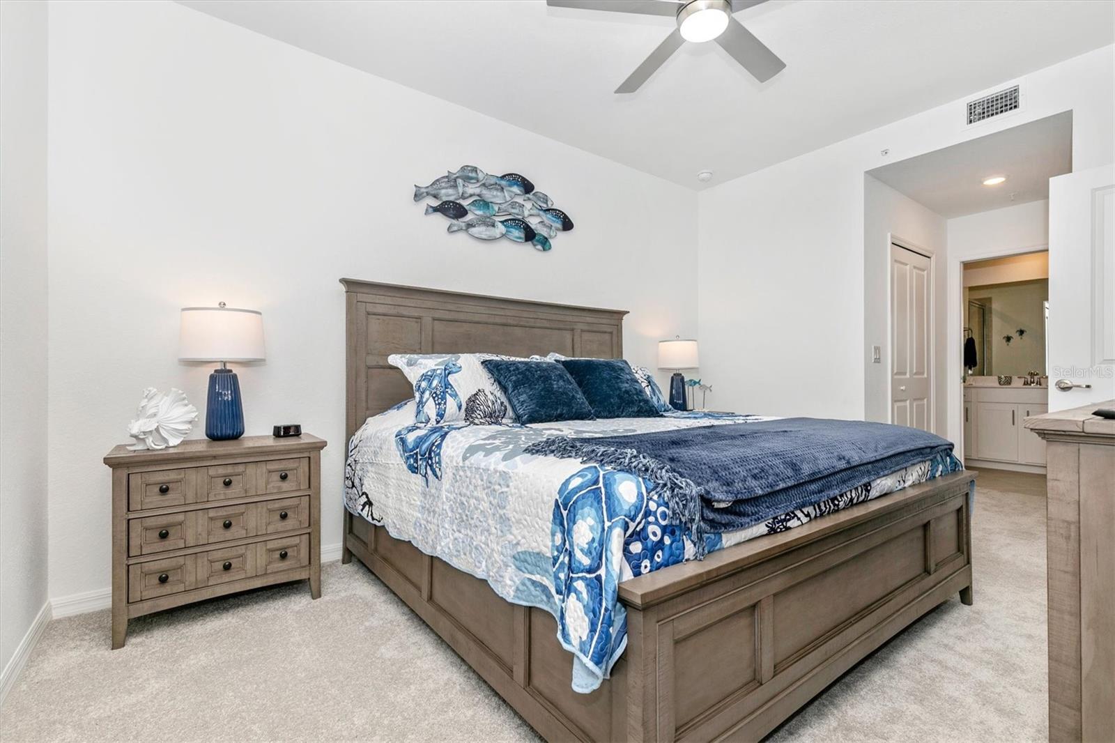 Image 36 of 98 For 12280 Wellen Golf Street 203