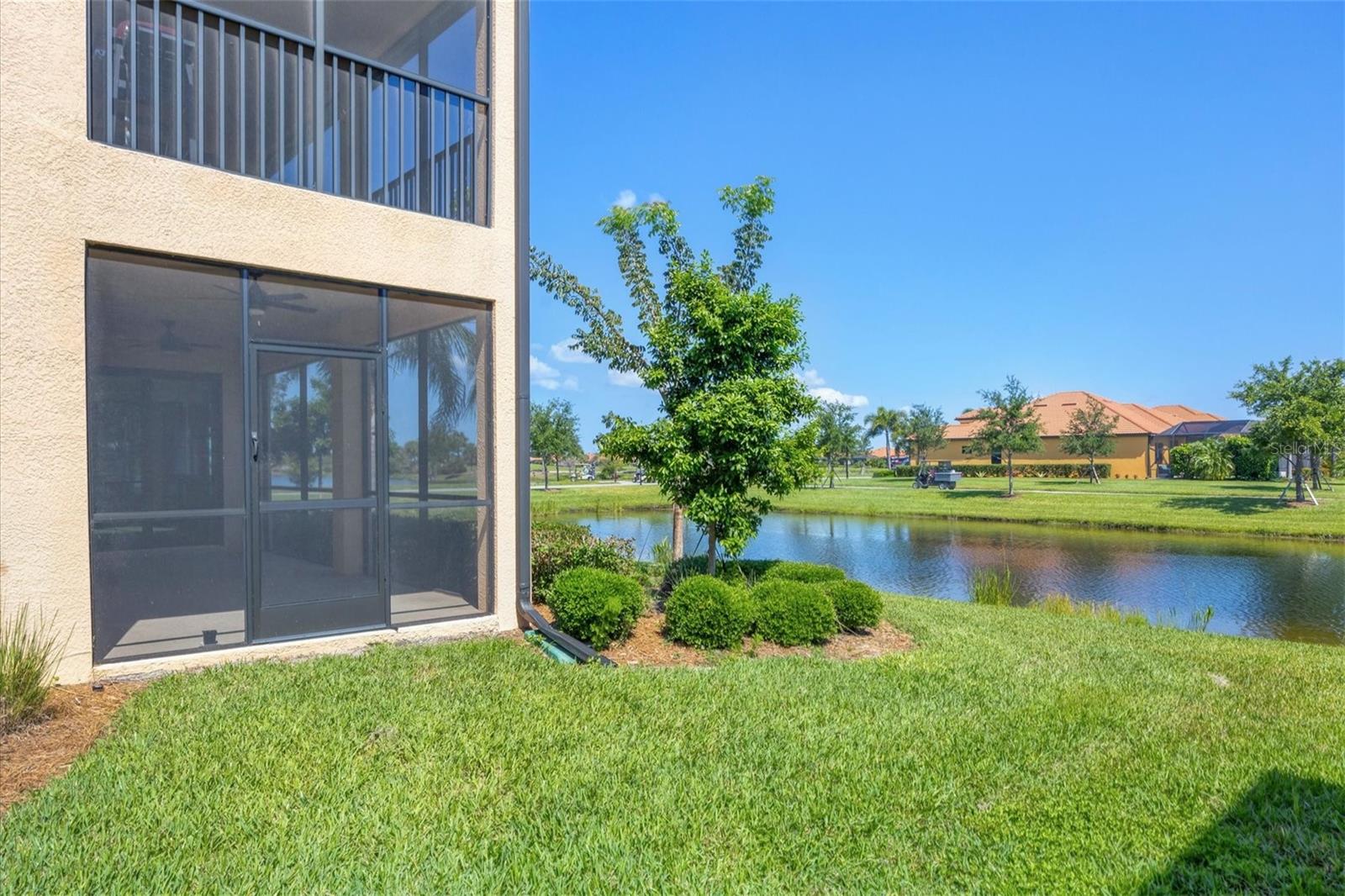 Image 25 of 85 For 10780 Tarflower Drive 102