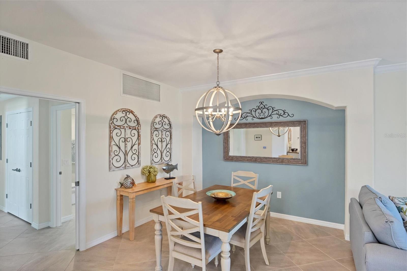 Image 36 of 85 For 10780 Tarflower Drive 102