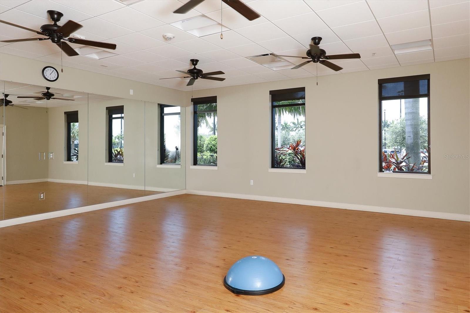 Image 77 of 85 For 10780 Tarflower Drive 102