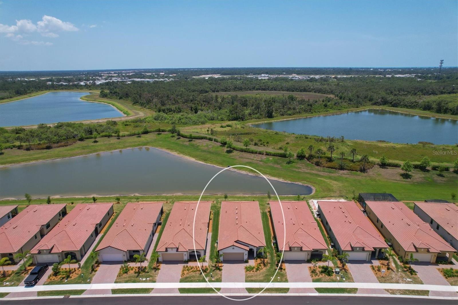 Image 4 of 38 For 24273 Spartina Drive